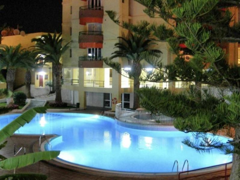 Superbe Appartement A Las Americas Torres Del Sol Арона Екстериор снимка