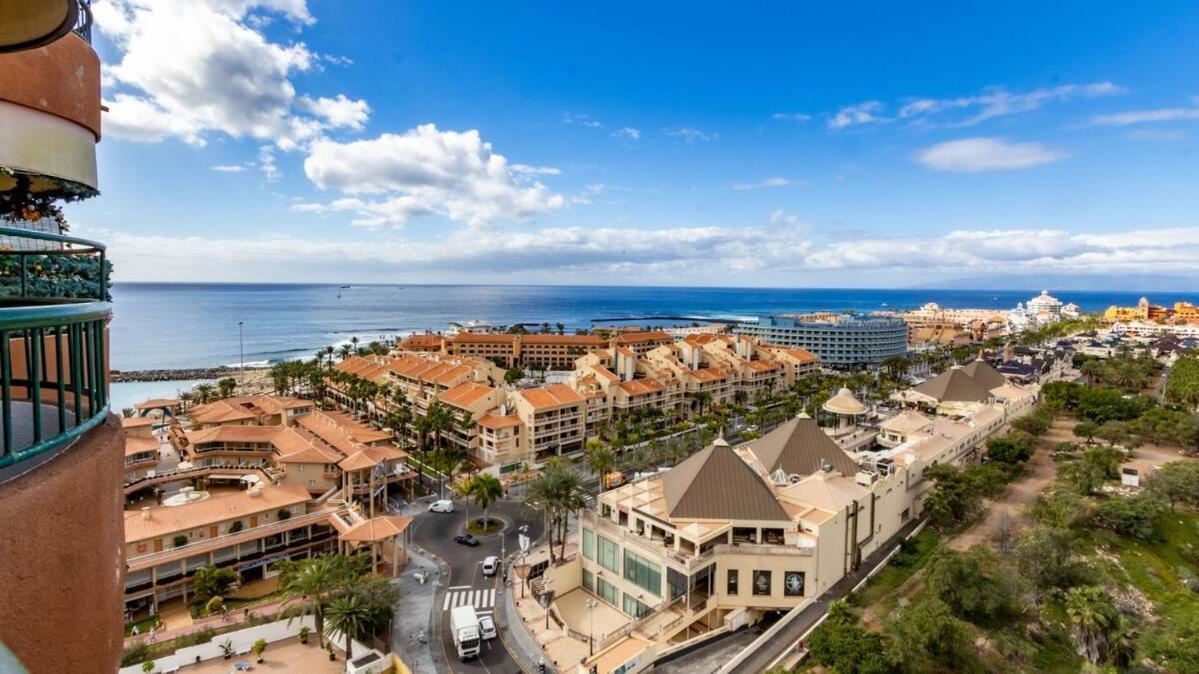 Superbe Appartement A Las Americas Torres Del Sol Арона Екстериор снимка