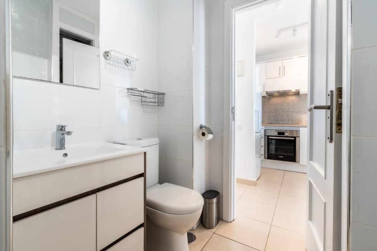 Superbe Appartement A Las Americas Torres Del Sol Арона Екстериор снимка
