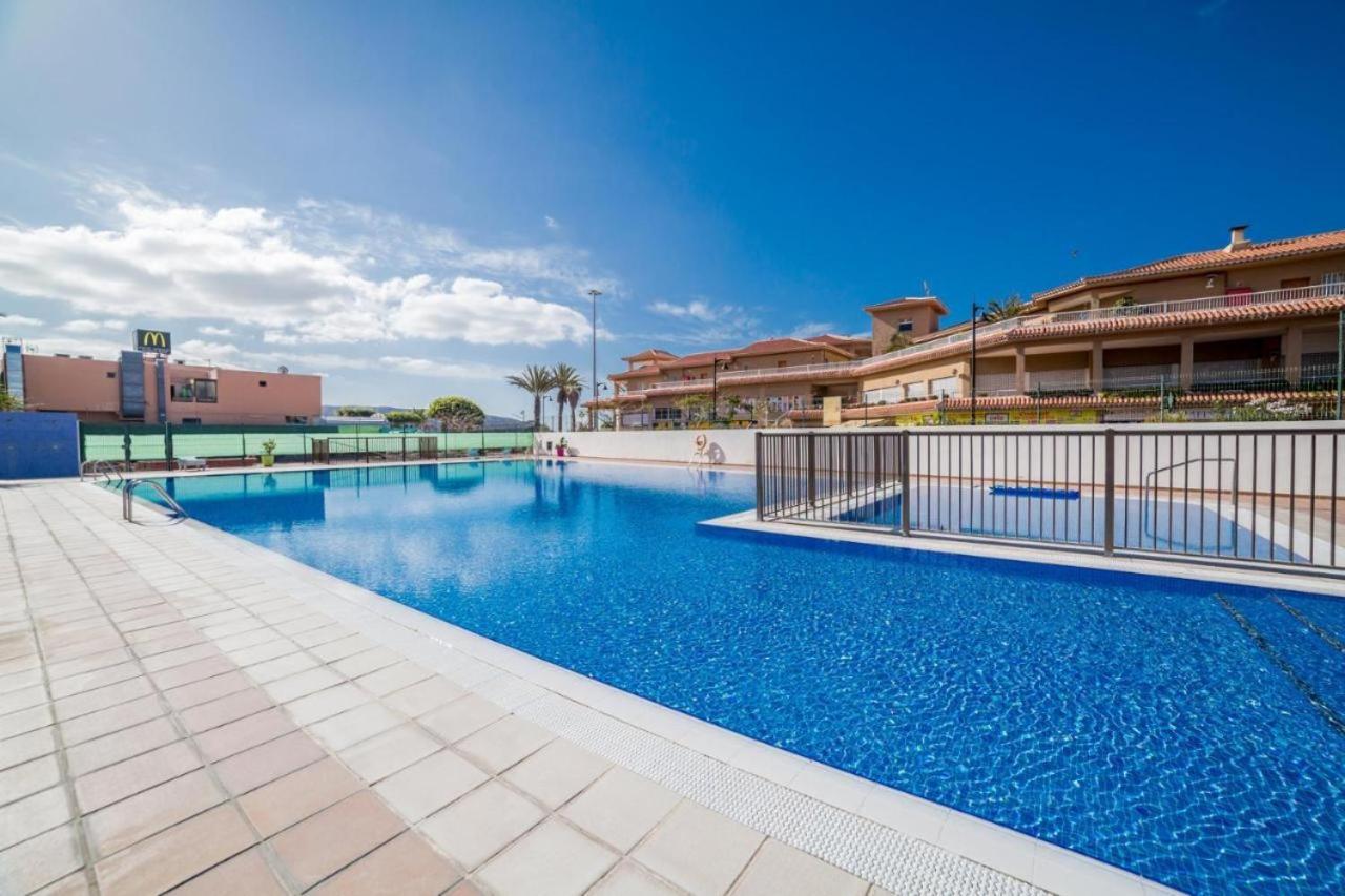 Superbe Appartement A Las Americas Torres Del Sol Арона Екстериор снимка